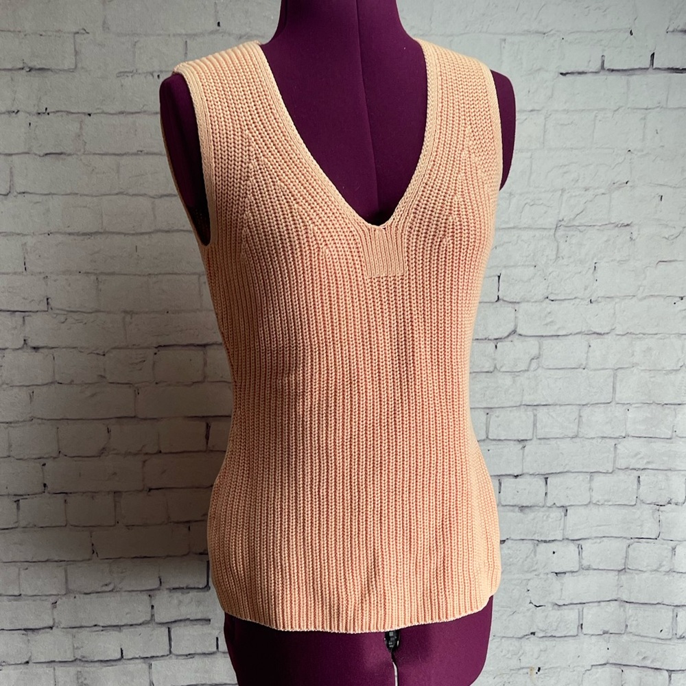 Tommy Bahama size XXSBelle Haven Sweater Tank top in coral Haze